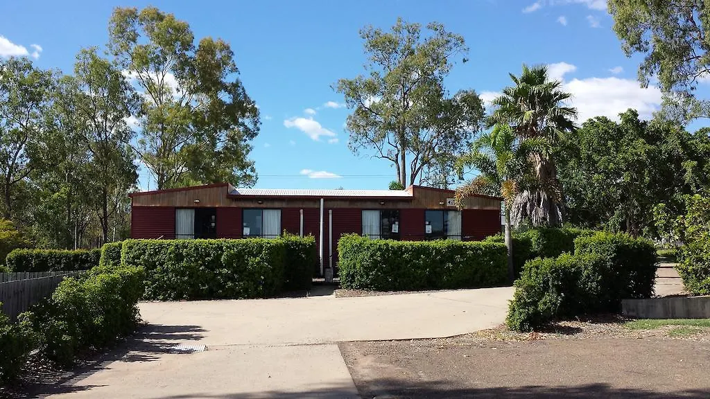Coal N Cattle Hotel Motel Moura